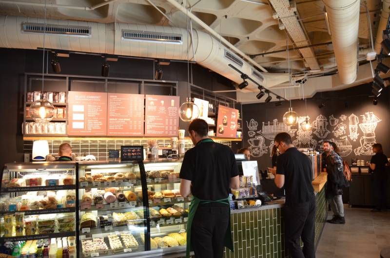 Starbucks abre en El Corte Inglés de Colón