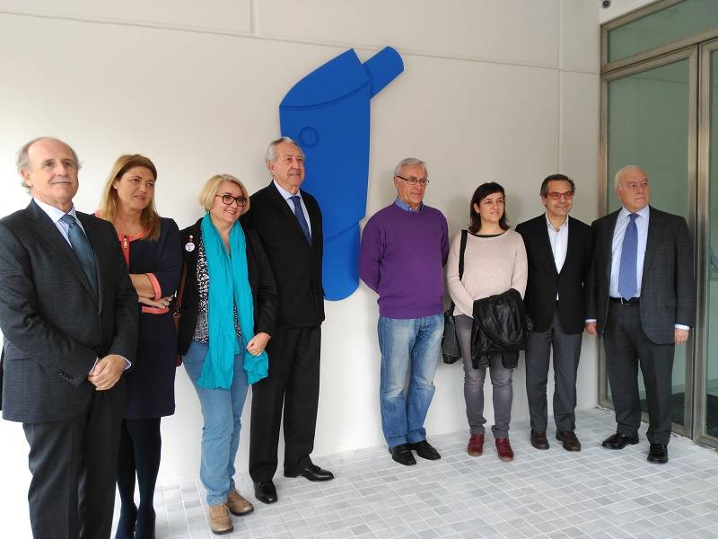 El alcalde junto al presidente de la Casa de la Caridad. //Viu Valencia