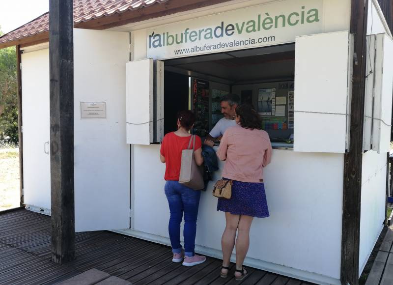Visitants a les casetes d
