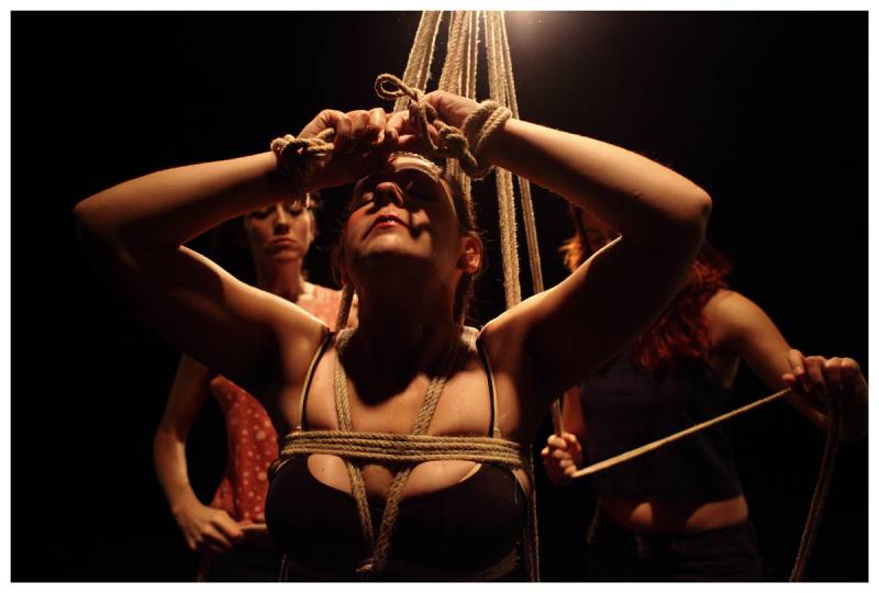 Una de las imágenes de la representación teatral. //Viu Valencia