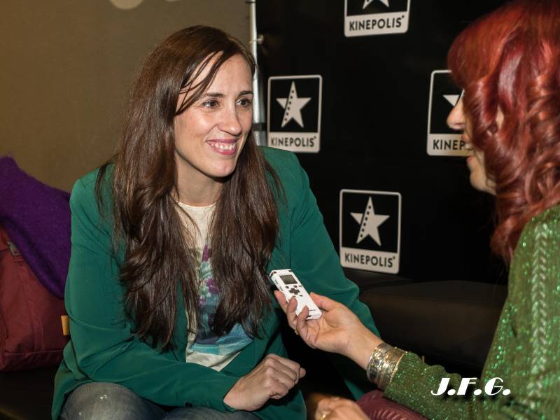 Juana Macías directora de Bajo el Mismo Techo