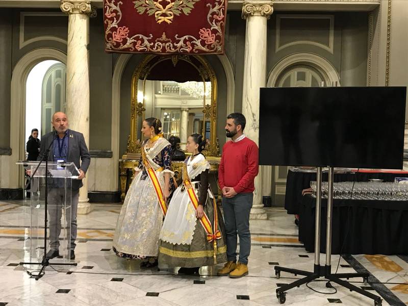 Xavier Rius, Rocío Gil, Daniela Gómez i Pere Fuset durant la presentació del vídeo