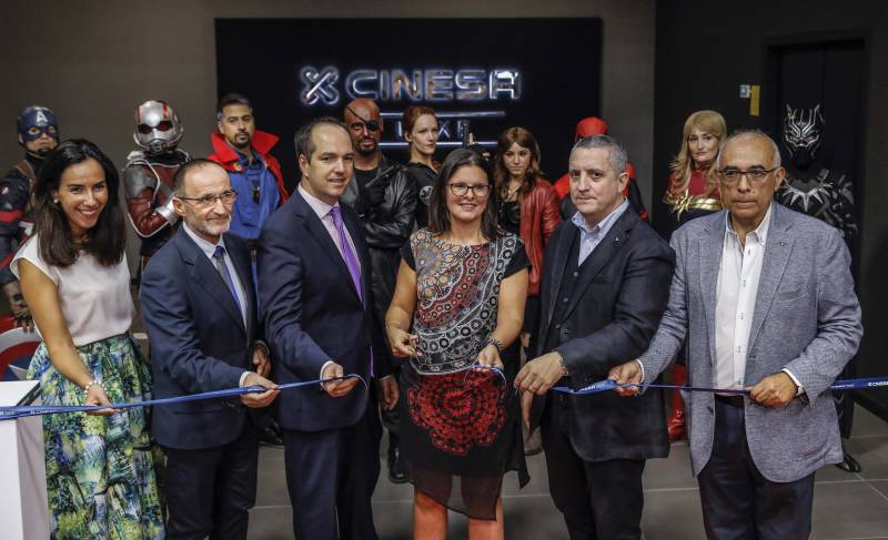 Inauguración Cinesa Luxe