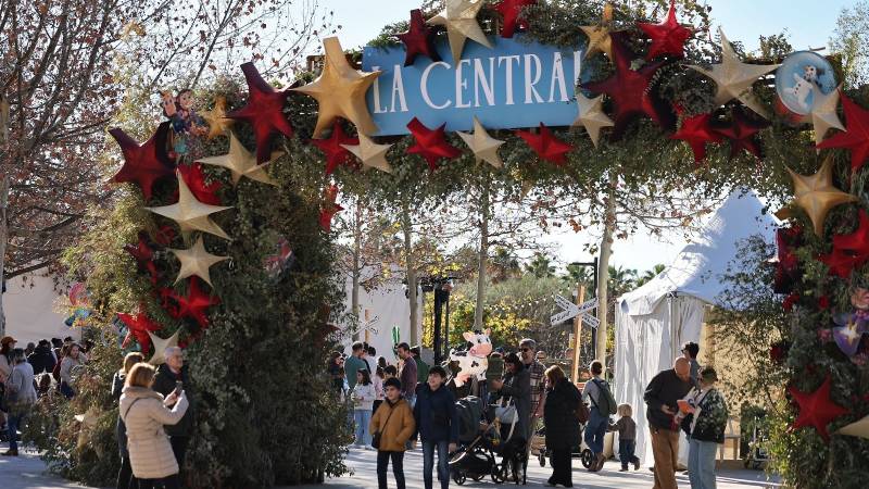 Vicente Fuster Presidente e Inmaculada Selva Fallera Mayor
