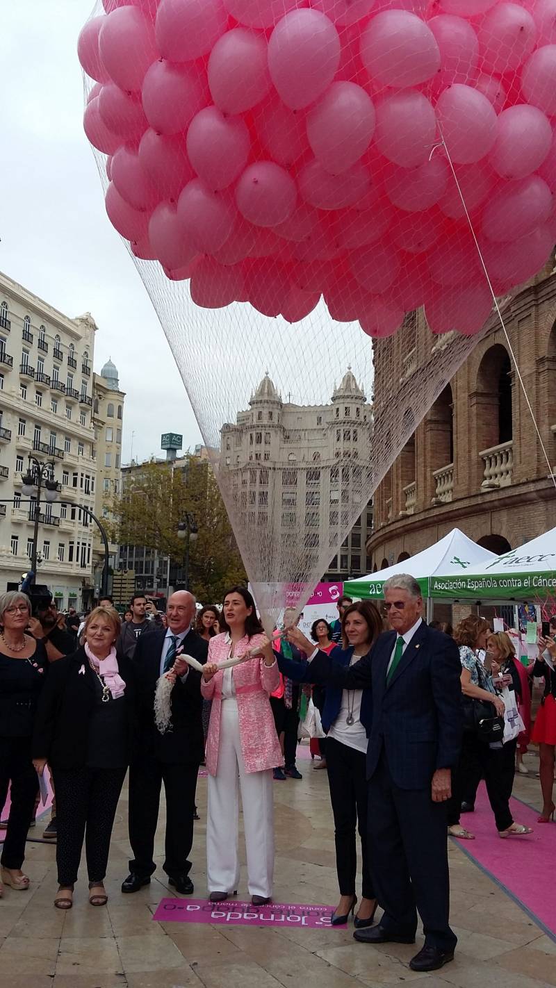 Suelta de globos rosas