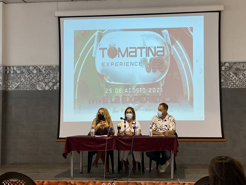Rueda de prensa para la presentación de La Tomatina de Buñol.