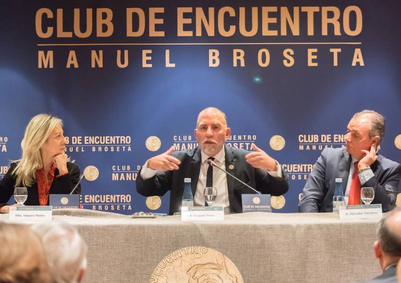 En el Club de Encuentro Manuel Broseta