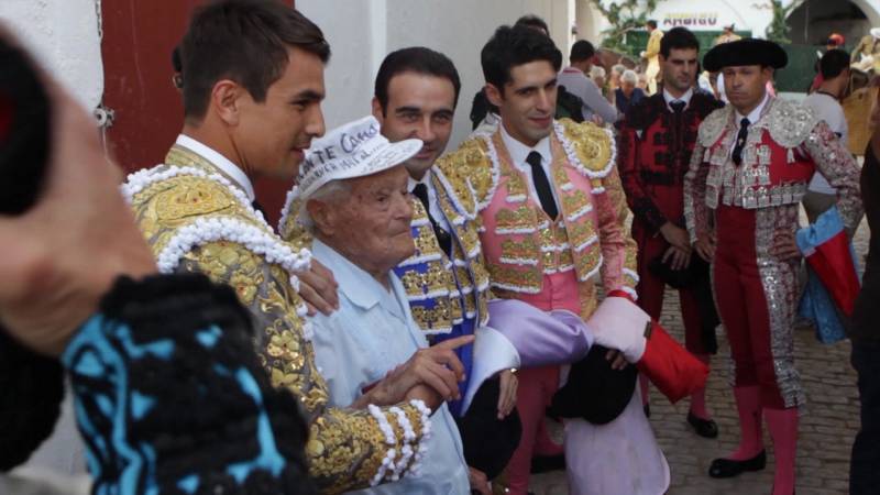 FOTOGRAMAS CANO, MAESTRO DE LA IMAGEN 