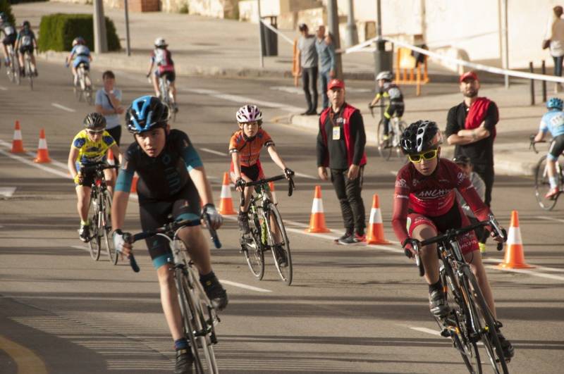 Carreras escuelas ciclismo