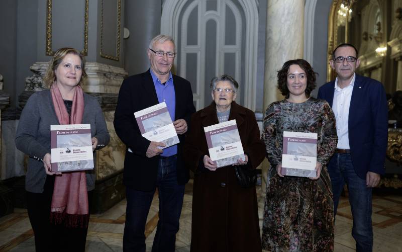 Libro Flor de Mayo de Blasco Ibáñez