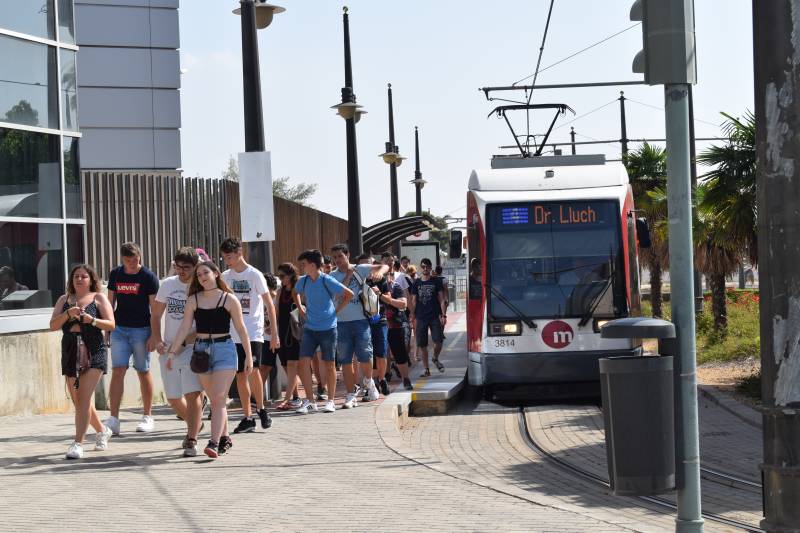 Feria Valencia, tranvía