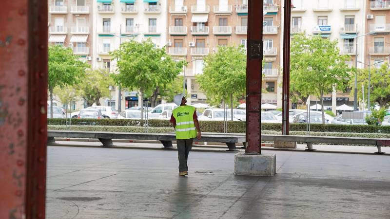 Inicio obras tinglado 2 operario 