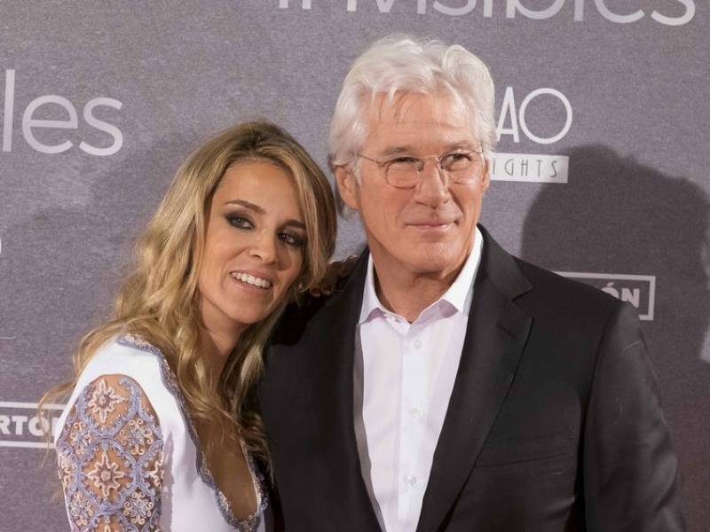 Richard Gere y Alejandra Silva // Foto de voici.fr