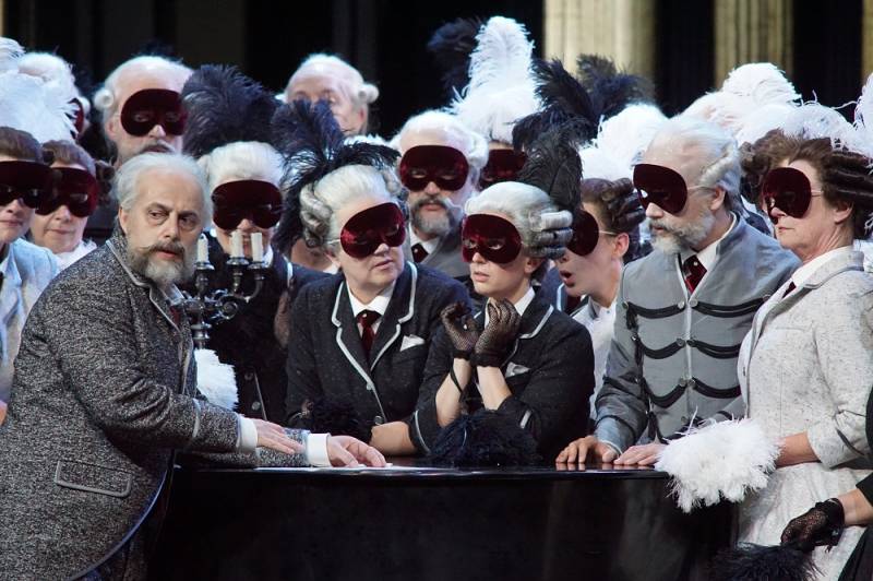 Dama de picas at Dutch National Opera (C) Dama de picas at Dutch National Opera (C)