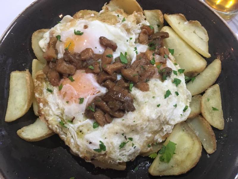 La cocina española se marida con diez variedades de cervezas artesanales//E.C.