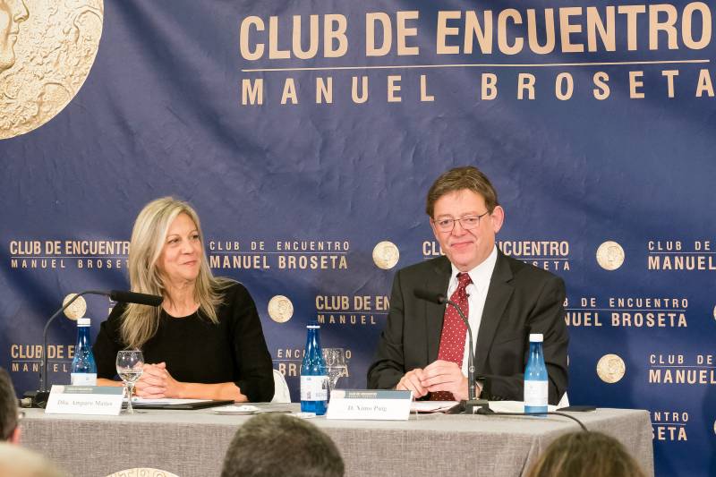 Amparo Maties Presidenta Club Encuentro y Ximo Puig President de la Generalitat