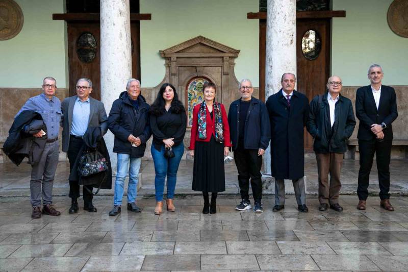 L?edifici històric de la Universitat de València acull l?acte d?acceptació de la donació.