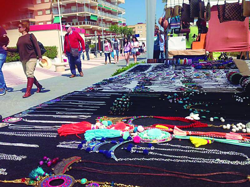 Mercadillo Pascua Canet