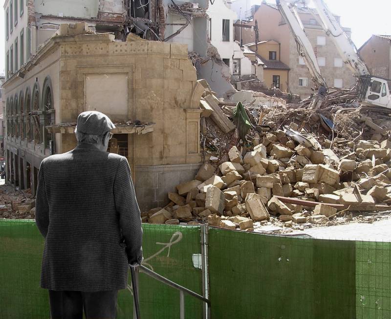 LA SUBTERRÁNEA LA SUBTERRÁNEA
