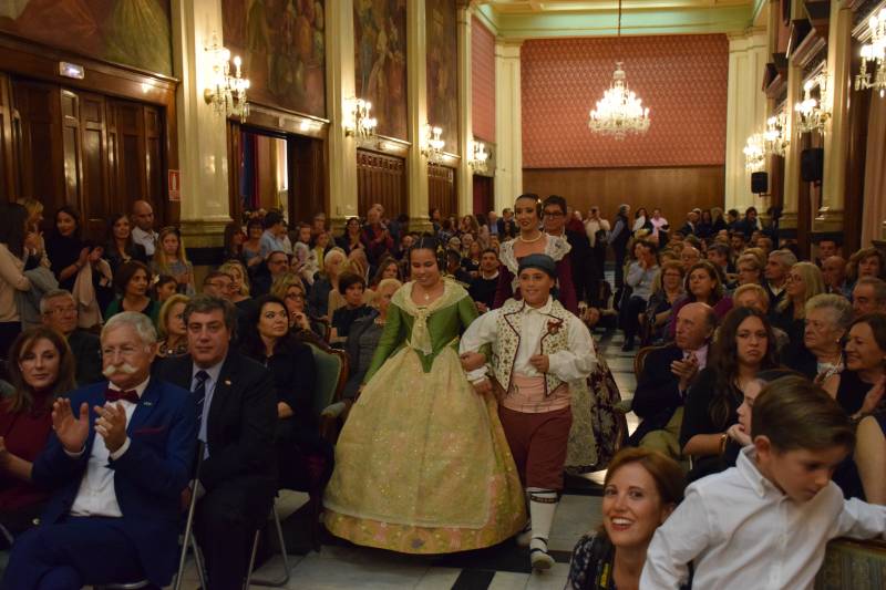 Proclamación de las FFMM 2018 de la falla Plaza de la Mercé // José Cuñat