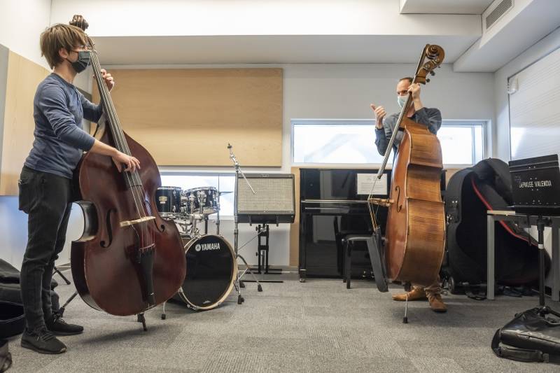 La Ciutat de els Arts i les Ciències y Berklee otorgan las becas a los y las estudiantes valencianos por el acuerdo firmado en 2020. Imagen: GVA