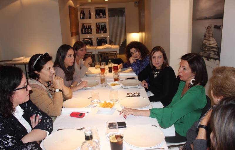 El restaurante donde se celebró el encuentro está regentado por una mujer//Viu València