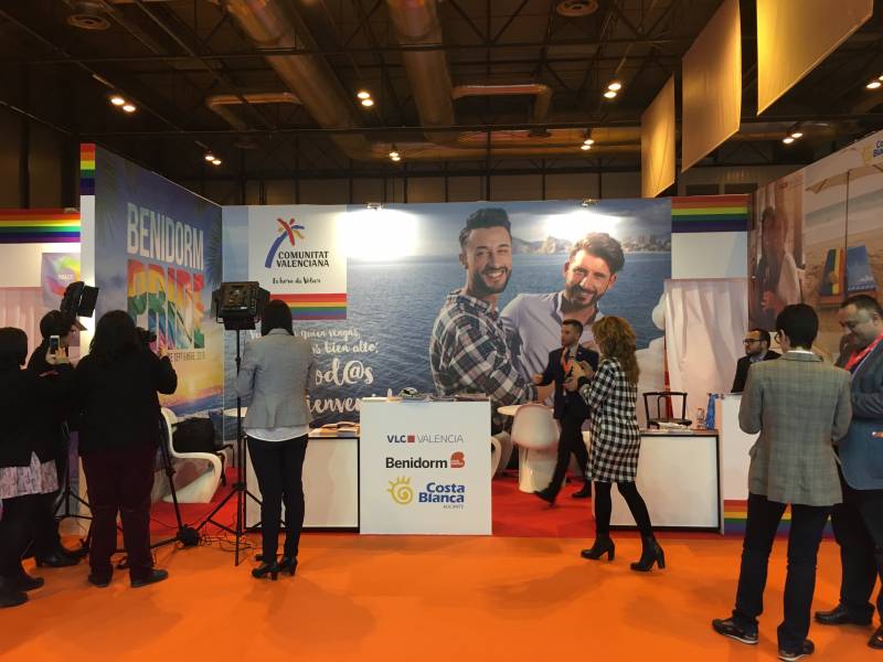 Imagen del stand de la Comunitat en el pabellón de Turismo gay