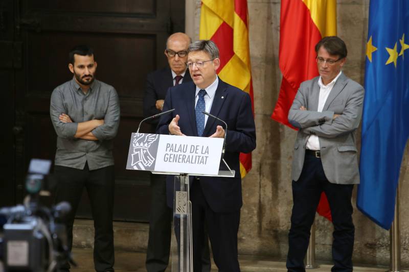 Ximo Puig presentando el acuerdo