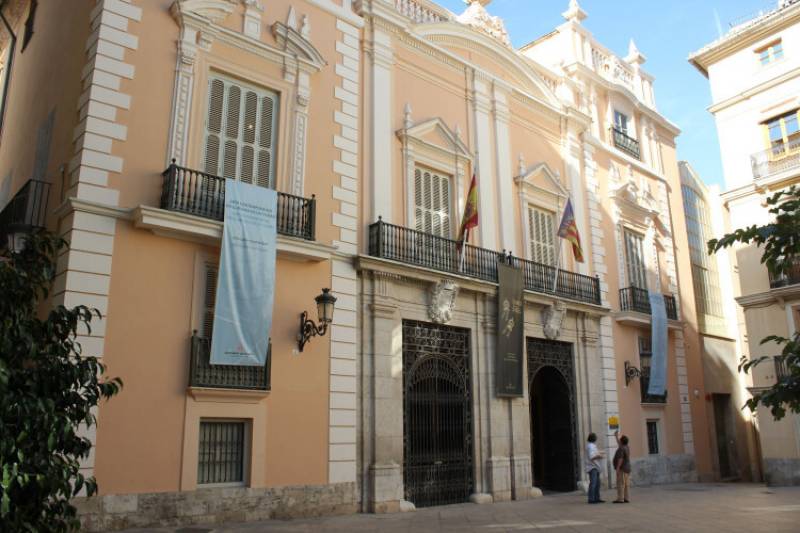 La Luz de las Imágenes restaura una pintura sobre la 