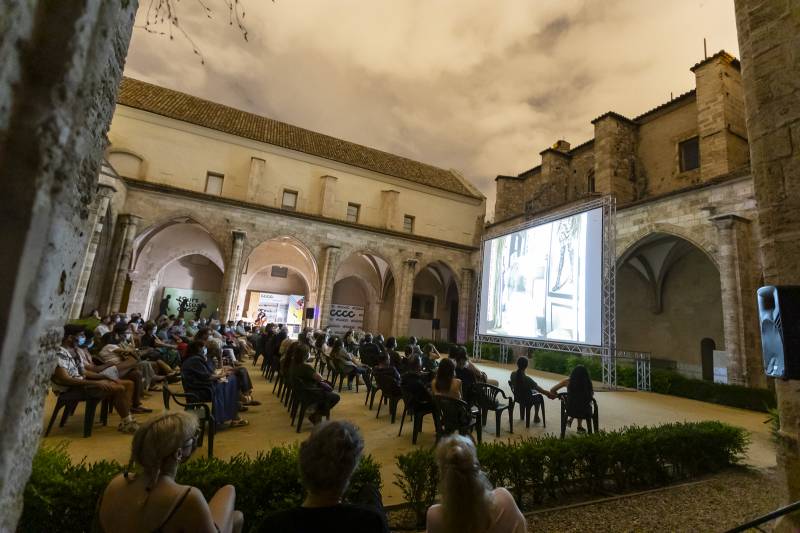 Imagen de archivo patio gótico Centre del Carme./ EPDA
