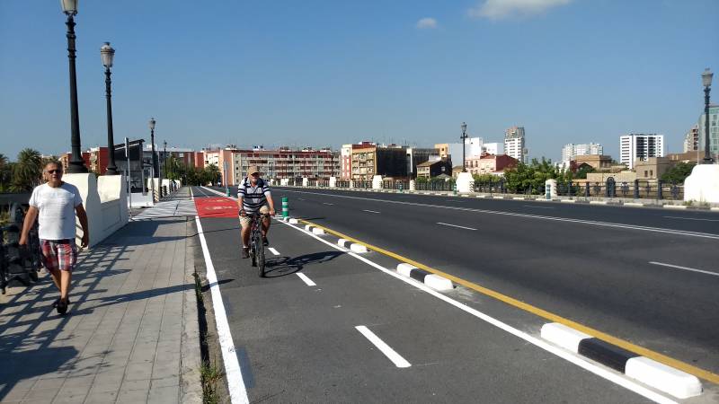 Carril bici Nazaret-Marina