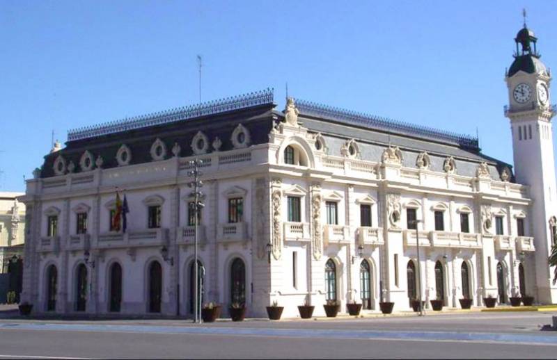 Imagen de archivo edificio del reloj, València./ EPDA