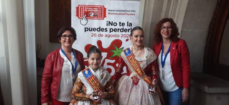 Rueda de prensa para la presentación de La Tomatina de Buñol.