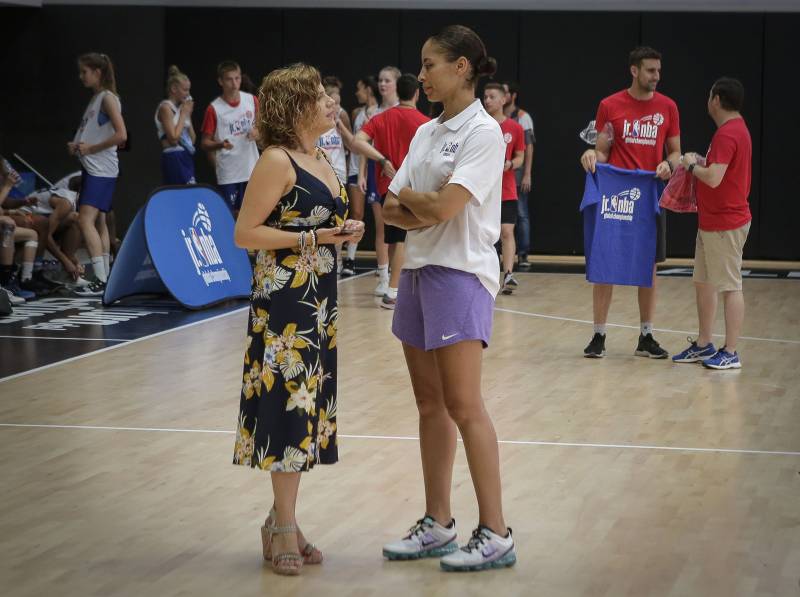 Visita Alquería Basket Júnior NBA 