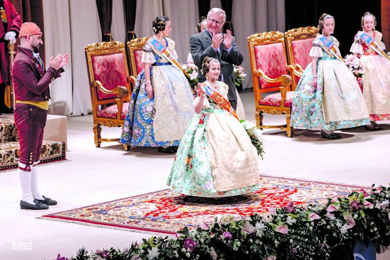 Carla García durante su exaltación./f.a. Carla García durante su exaltación./f.a.