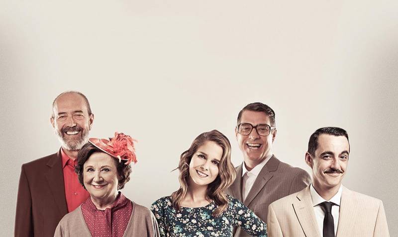 Grupo de teatro al completo. //Viu València