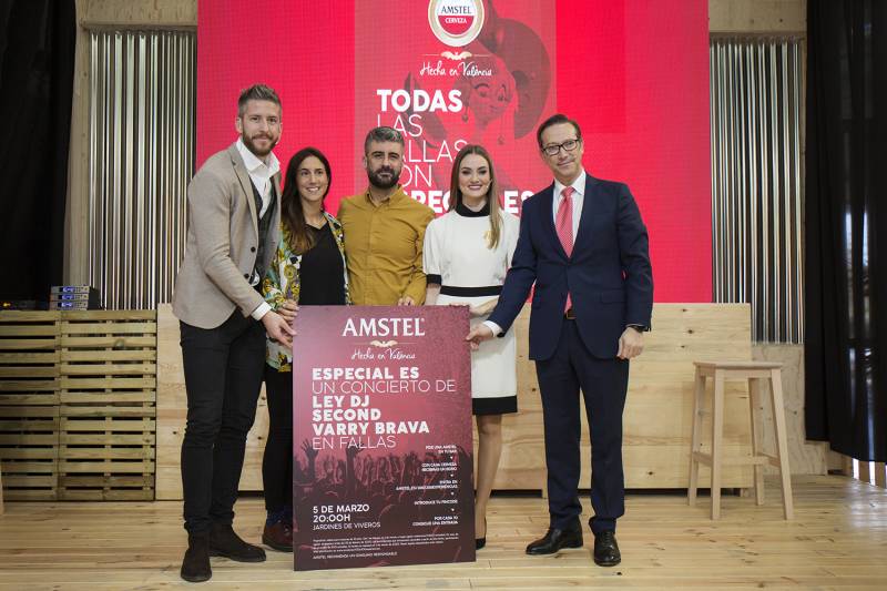 Rueda de prensa Amstel fallas 