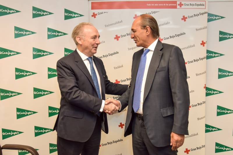 Leopoldo Pérez Suárez, Secretario General de Cruz Roja Española, y José Luis González Besada, Director de Comunicación y RRII de El Corte Inglés.