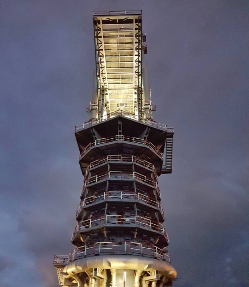 El Alto Horno de Puerto de Sagunto. FOTO JOSÉ LUIS LLUESMA