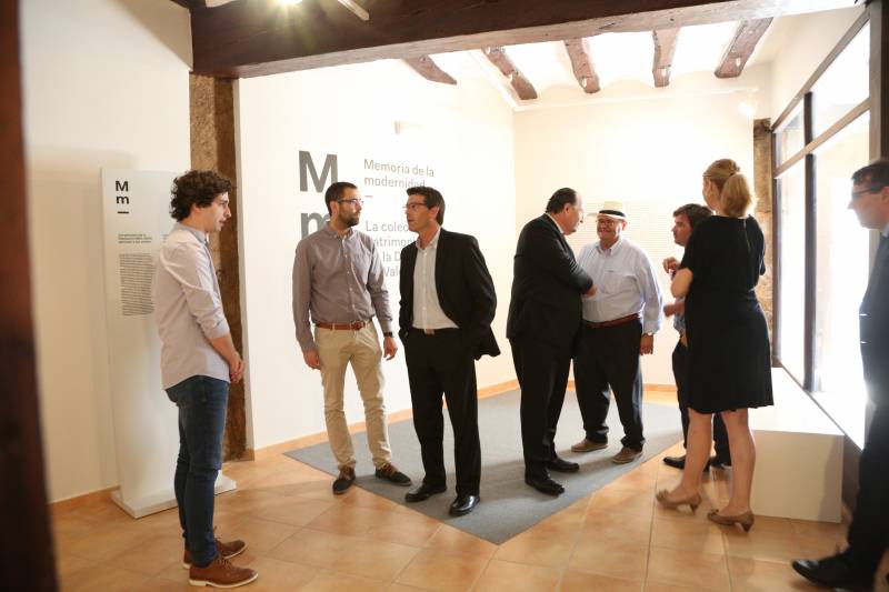 Jorge Rodríguez con el presidente de la Cámara de Comercio de Valencia y el alcalde de Requena