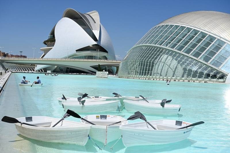 Paseo en barca Ciutat de les Arts i les Ciències./ EPDA