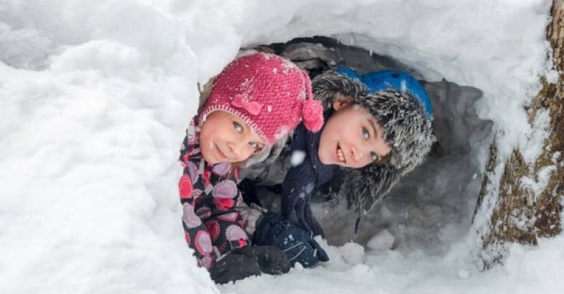 Niños en la nieve