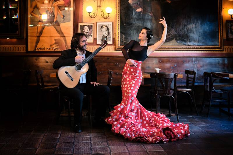 Empieza el llanto de la guitarra Empieza el llanto de la guitarra
