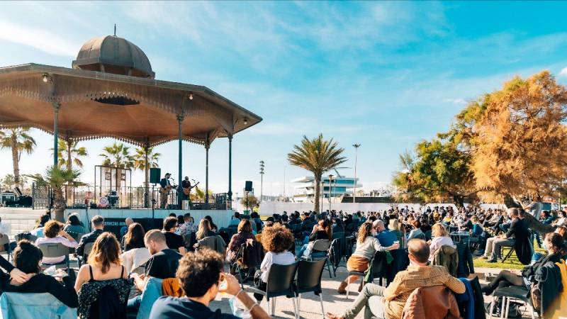 Obras de la nueva Pérgola del parque de Malilla./ EPDA