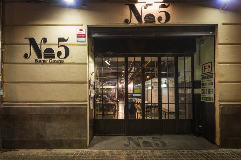 Nº5 Burger Garage