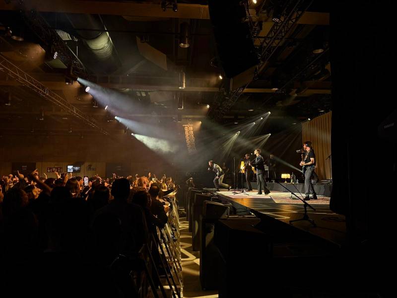 Taburete en el Auditorio Roig Arena./EPDA