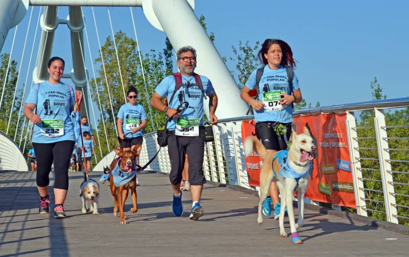 Momentos de la 7 CAN-RRERA solidaria de BIOPARC Valencia 