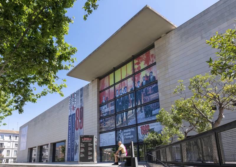 Fachada del Institut Valencià d