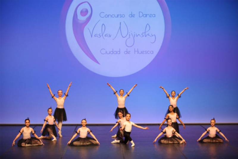 Grupo de danza en Masquerade. // VIU VALENCIA