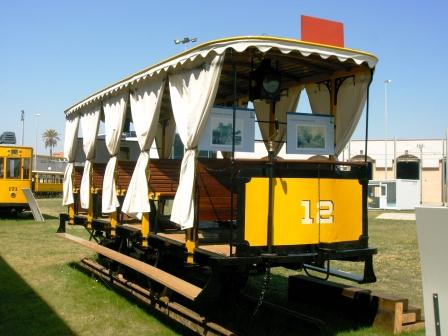 Uno de los trenes que se pueden ver en la obra. FOTO EPDA